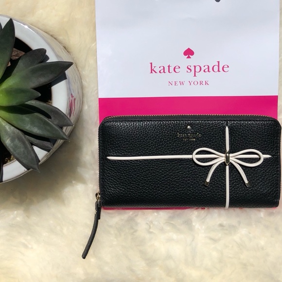 Kate Spade Cherry Street Neda Wallet / Clutch - Picture 7 of 8